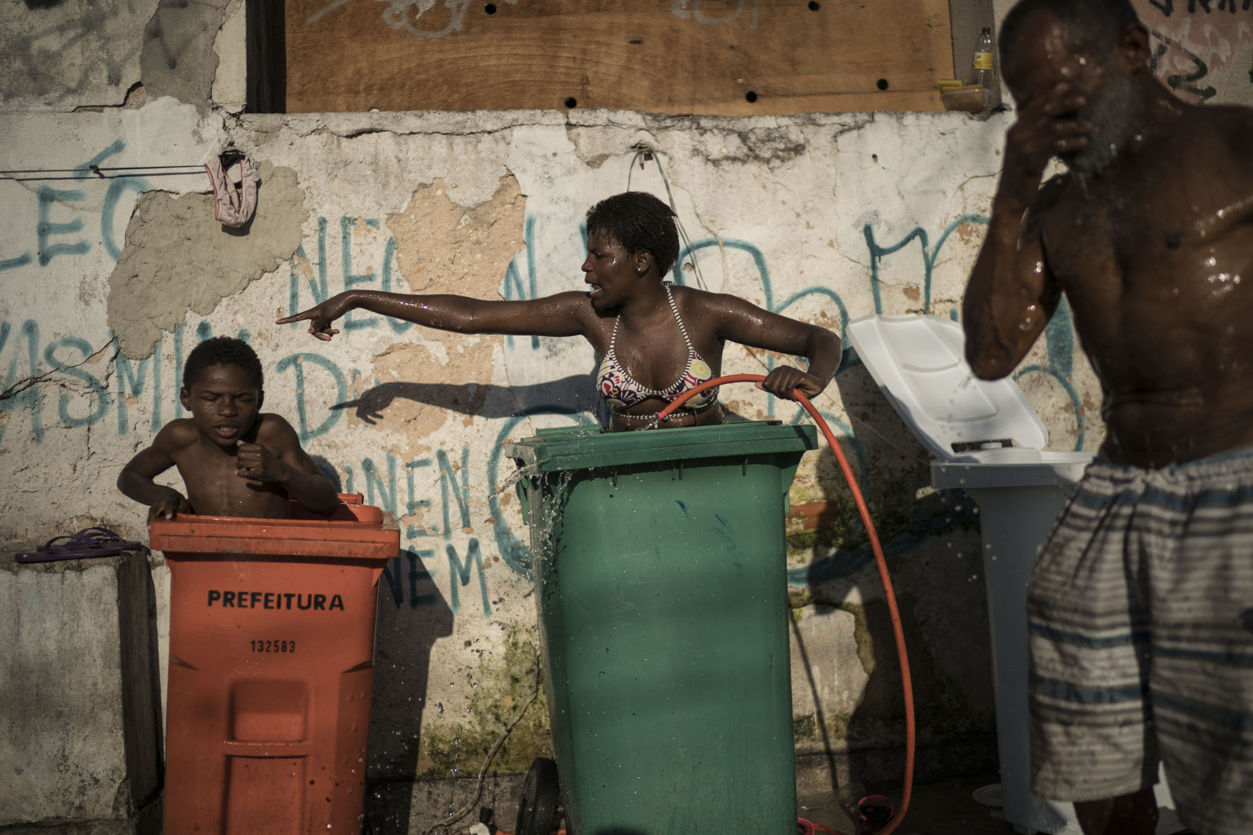 Brazil Returning to Poverty Photo Gallery